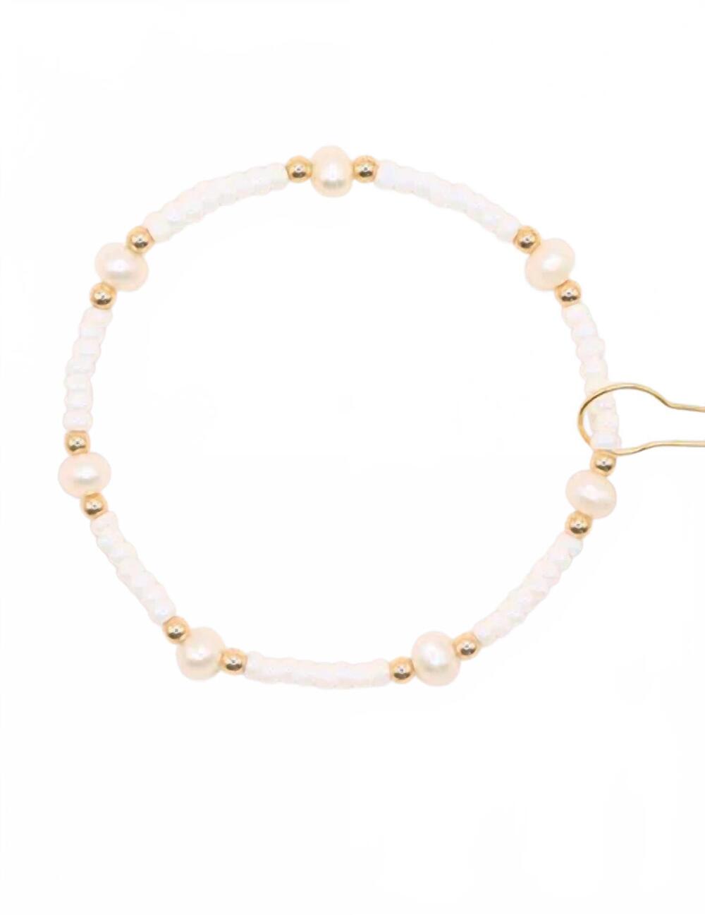 NEW BEADED BLONDES women's luster pearl bracelet in white